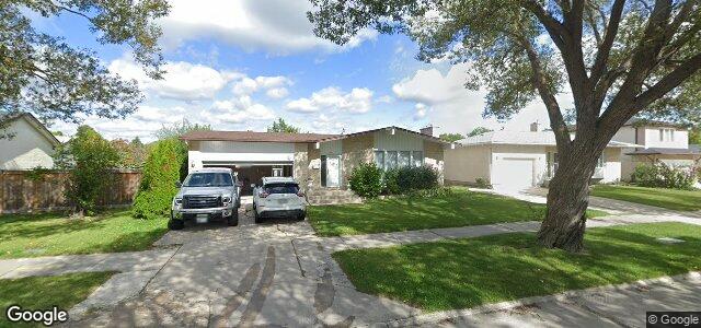 Larawan ng 101 Kenville Crescent sa Winnipeg, Manitoba