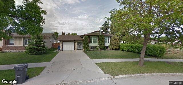 Larawan ng 102 Councillor Bay sa Winnipeg, Manitoba