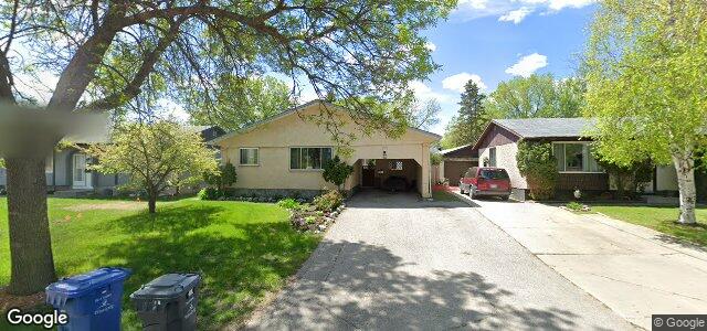 Larawan ng 102 James Carleton Drive sa Winnipeg, Manitoba