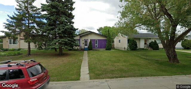 Larawan ng 102 Manorview Close sa Winnipeg, Manitoba
