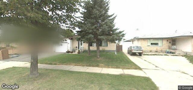 Larawan ng 103 Mandan Road sa Winnipeg, Manitoba