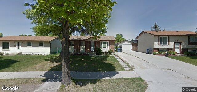 Larawan ng 109 Mapleton Drive sa Winnipeg, Manitoba