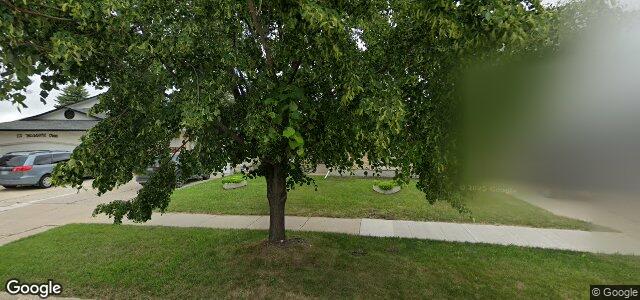 Larawan ng 109 Massena Crescent sa Winnipeg, Manitoba