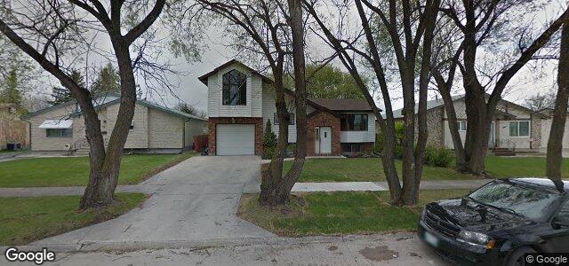 Larawan ng 11 Masterton Crescent sa Winnipeg, Manitoba