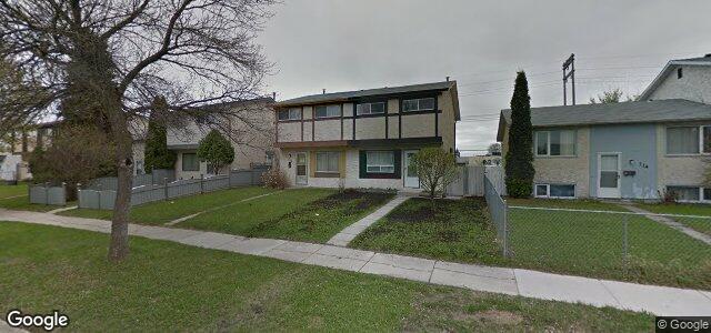Larawan ng 110 Manor House Court sa Winnipeg, Manitoba