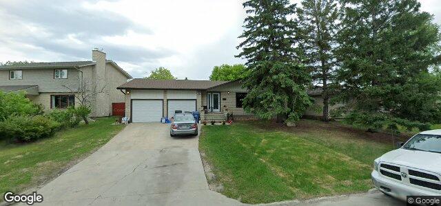 Larawan ng 116 Massena Crescent sa Winnipeg, Manitoba