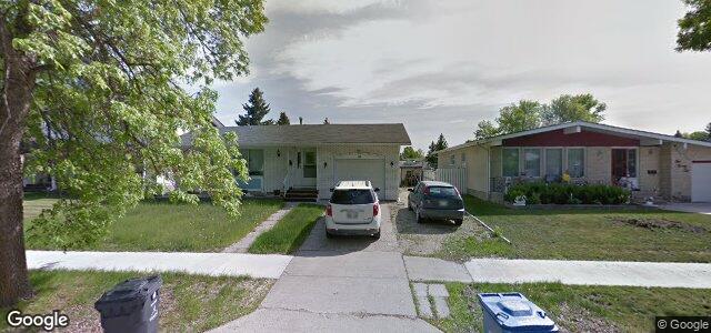 Larawan ng 118 Hiddleston Crescent sa Winnipeg, Manitoba