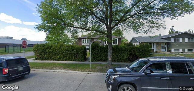 Larawan ng 120 Manila Road sa Winnipeg, Manitoba