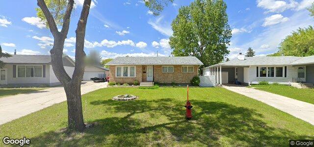 Larawan ng 122 Blechner Drive sa Winnipeg, Manitoba