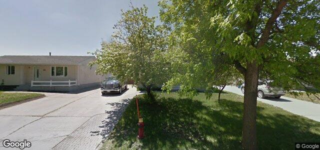 Larawan ng 126 Cartwright Road sa Winnipeg, Manitoba