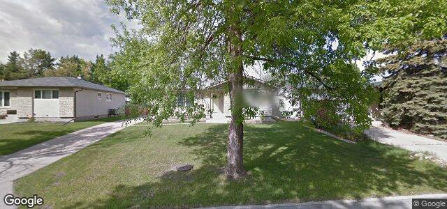 Larawan ng 131 Hiddleston Crescent sa Winnipeg, Manitoba