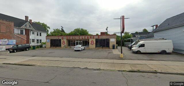 Larawan ng 1377 Jefferson Avenue sa Winnipeg, Manitoba