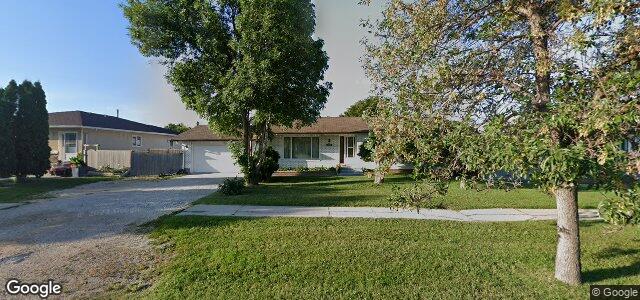 Larawan ng 1390 Leila Avenue sa Winnipeg, Manitoba