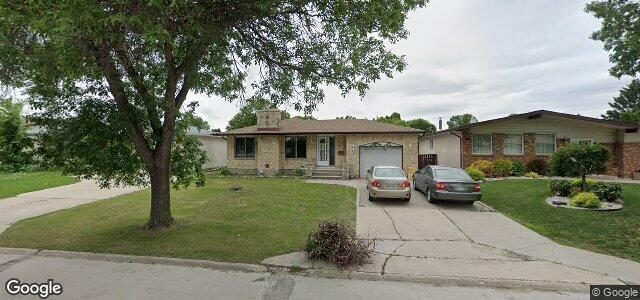 Larawan ng 14 Pickley Crescent sa Winnipeg, Manitoba