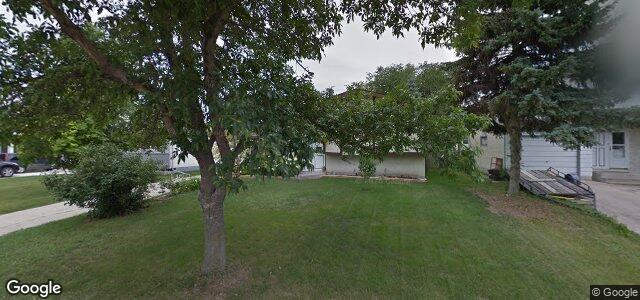 Larawan ng 14 Playgreen Crescent sa Winnipeg, Manitoba