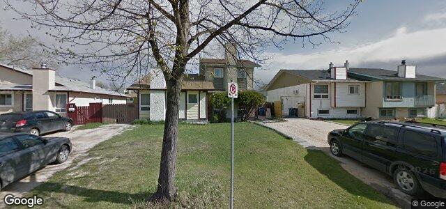 Larawan ng 15 Bondar Bay sa Winnipeg, Manitoba