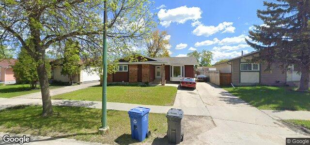 Larawan ng 15 Herron Road sa Winnipeg, Manitoba