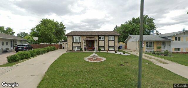 Larawan ng 15 Manren Crescent sa Winnipeg, Manitoba