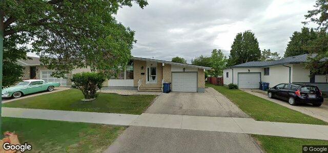 Larawan ng 15 Mansard Close sa Winnipeg, Manitoba