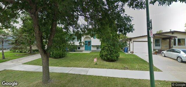 Photo of 150 Ashmore Drive in Winnipeg, Manitoba