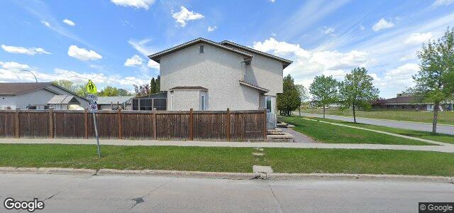 Larawan ng 1540 Leila Avenue sa Winnipeg, Manitoba