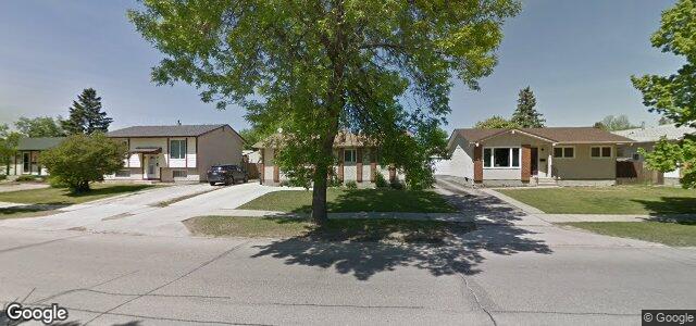 Larawan ng 163 Mapleton Drive sa Winnipeg, Manitoba