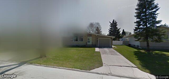 Larawan ng 18 Blechner Drive sa Winnipeg, Manitoba