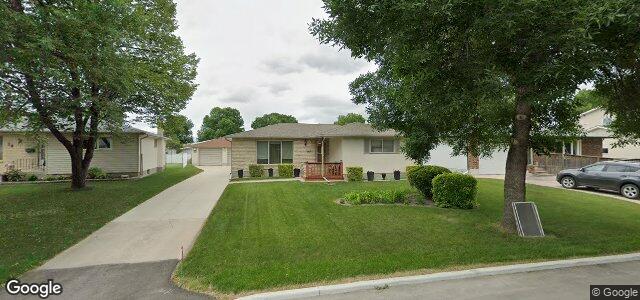 Larawan ng 18 Malden Close sa Winnipeg, Manitoba