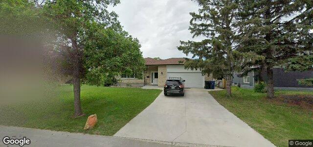 Larawan ng 18 Mansard Close sa Winnipeg, Manitoba