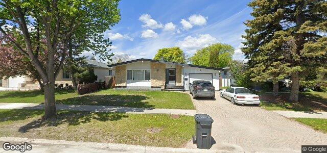 Larawan ng 18 Marnie Place sa Winnipeg, Manitoba