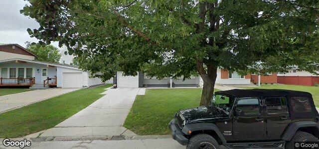 Larawan ng 18 Massena Crescent sa Winnipeg, Manitoba
