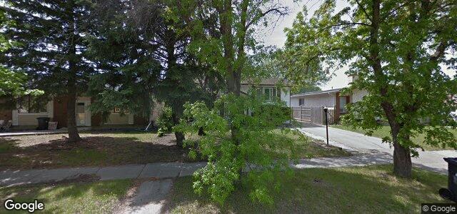 Larawan ng 18 Prince Philip Crescent sa Winnipeg, Manitoba