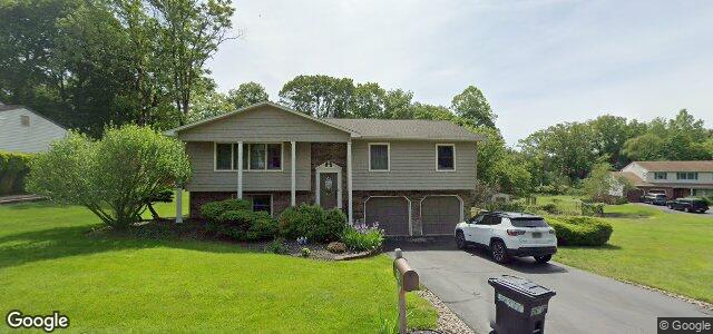 Larawan ng 19 Cartwright Road sa Winnipeg, Manitoba