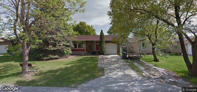 19 Hiddleston Crescent（加拿大曼尼托巴省温尼伯市）房屋照片