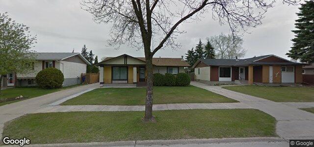 Larawan ng 19 Mankato Crescent sa Winnipeg, Manitoba