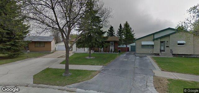 Larawan ng 19 Masterton Crescent sa Winnipeg, Manitoba