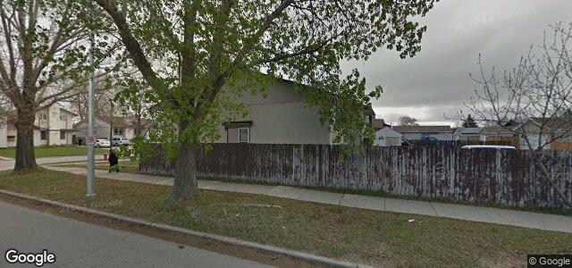 Larawan ng 2 Bondar Bay sa Winnipeg, Manitoba