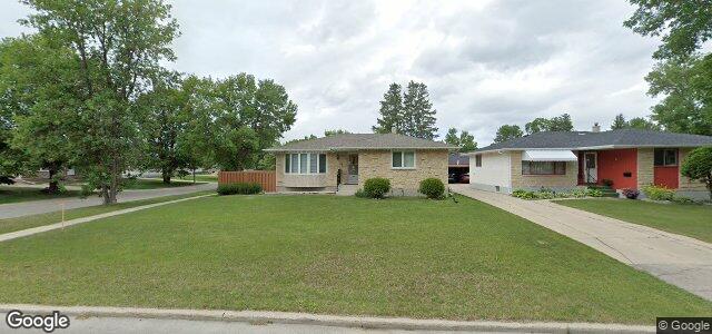 2 Madera Crescent（加拿大曼尼托巴省溫尼伯市）房屋照片