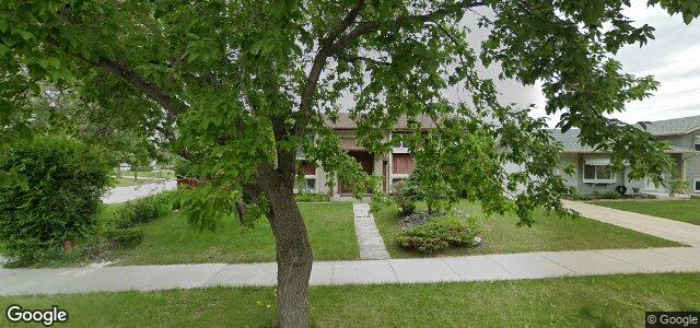 Larawan ng 2 Manren Crescent sa Winnipeg, Manitoba