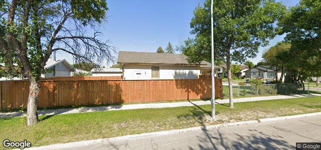 Larawan ng 2 Masterton Crescent sa Winnipeg, Manitoba