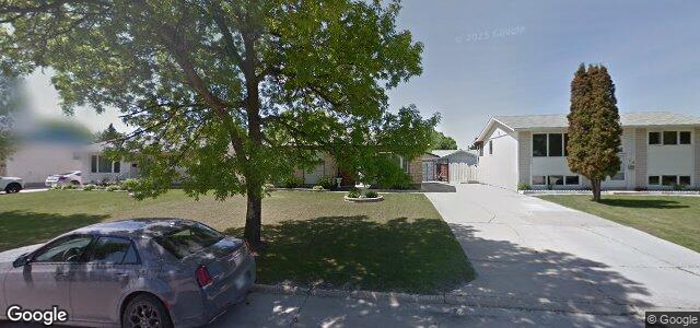 Larawan ng 22 Madrill Close sa Winnipeg, Manitoba