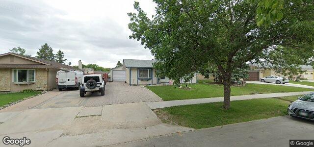 Larawan ng 22 Manren Crescent sa Winnipeg, Manitoba