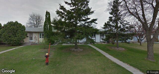 Larawan ng 26 Mankato Crescent sa Winnipeg, Manitoba