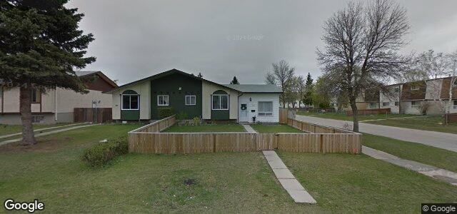 Larawan ng 27 Manor House Court sa Winnipeg, Manitoba
