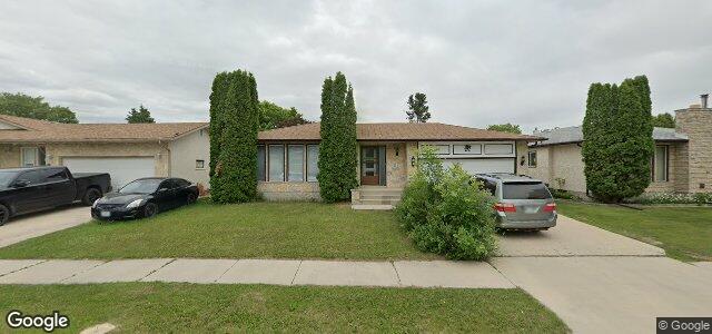 Larawan ng 27 Pickley Crescent sa Winnipeg, Manitoba