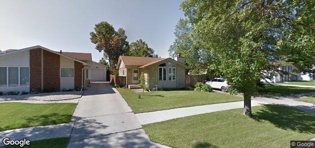 Larawan ng 27 Rolmount Road sa Winnipeg, Manitoba