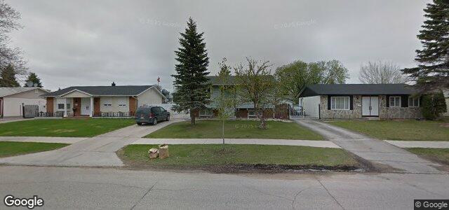Larawan ng 283 Mapleglen Drive sa Winnipeg, Manitoba