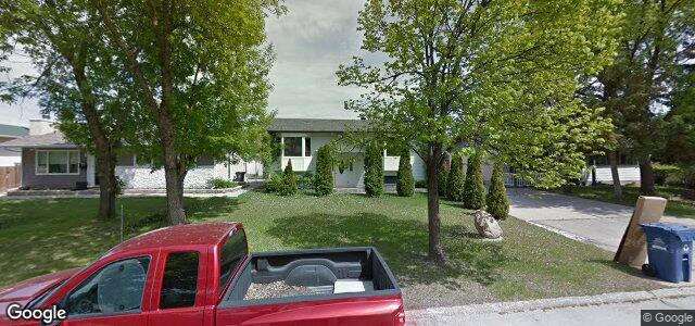 Larawan ng 29 Prince Philip Crescent sa Winnipeg, Manitoba