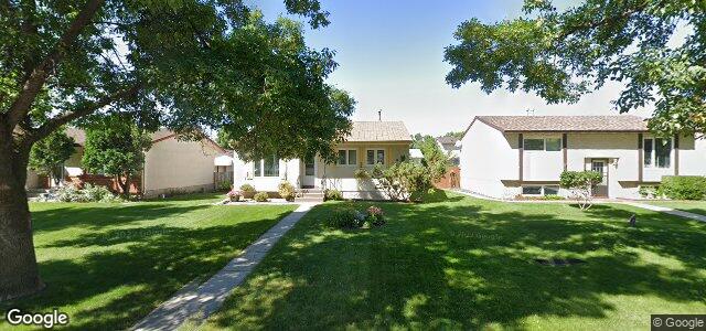 Larawan ng 30 Cannes Crescent sa Winnipeg, Manitoba