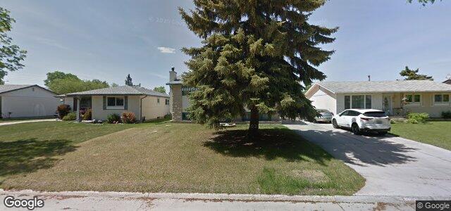 Photo of 30 Madrill Close in Winnipeg, Manitoba